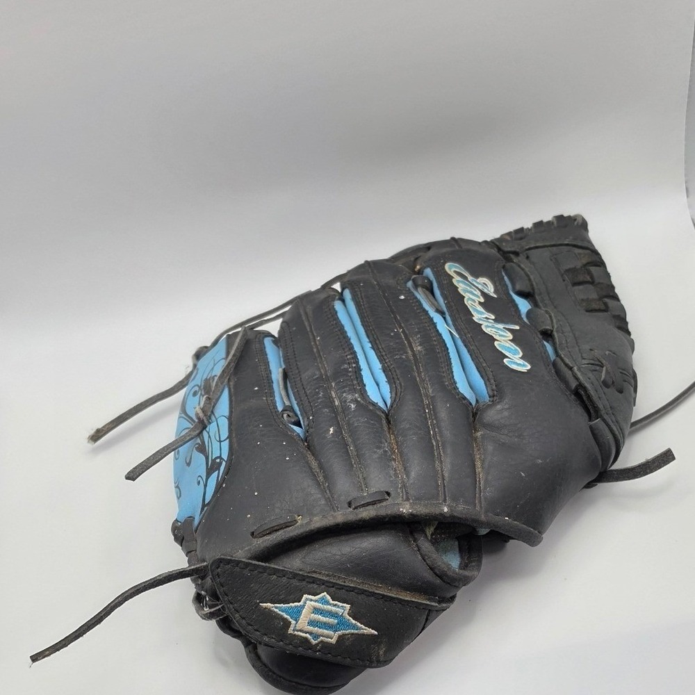 Easton FP1250K Fastpitch Softball Glove 12.5 Inch Black Blue Right Hand Throw